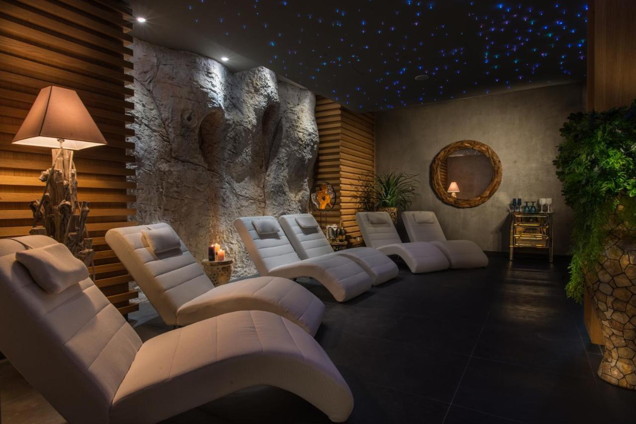 Balneo & The Palace Hotel 5*