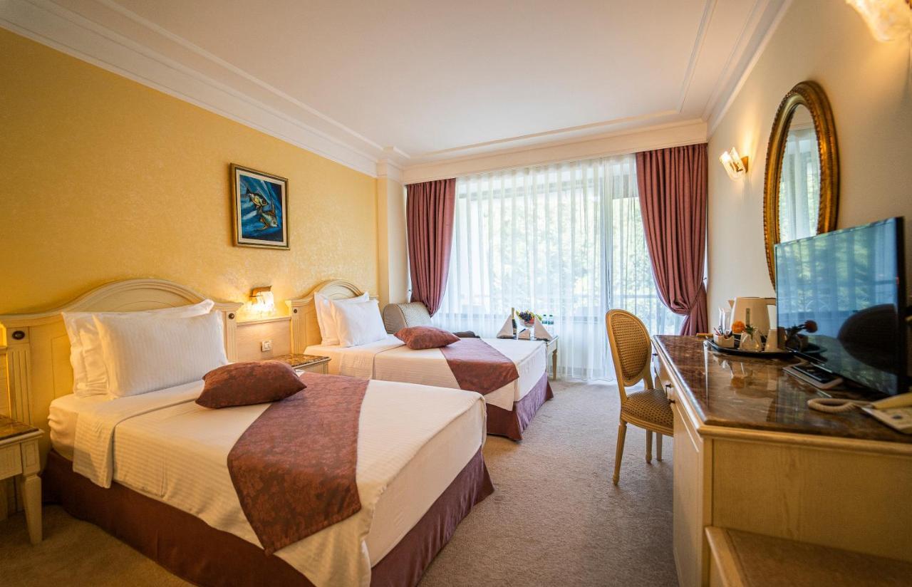 Balneo & The Palace 5*